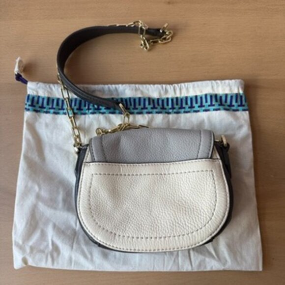Women's Tri-Color White, Grey, Black Tory Burch Crossbody Bag with Dust Bag - Picture 4 of 16